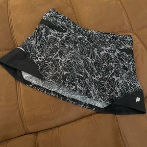 Black and White Skirt - Size S (fits like a Medium) - Activewear